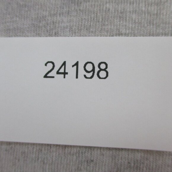 Taylor Swift Shirt Adult Medium Gray Red Eras Tour Graphic Print Long Sleeve - Picture 9 of 9